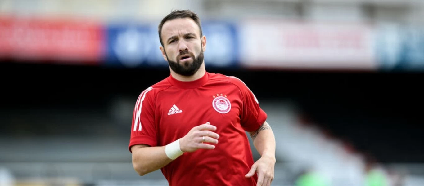 Παραμένει κάτοικος Πειραιά ο Μ.Βαλμπουενά - Ανανέωσε με τον Ολυμπιακό (φώτο)